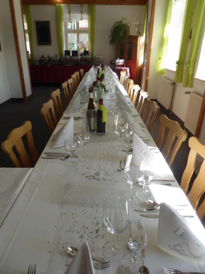 Landgasthaus Zur Muehlenwirtin 페터스하겐 외부 사진